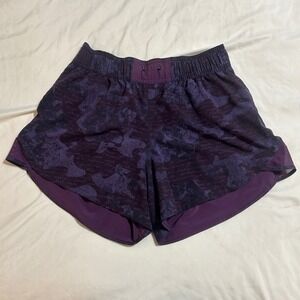 Lululemon Reversible Running Shorts Purple Script Camo Print SZ 4/6 Missing Tie